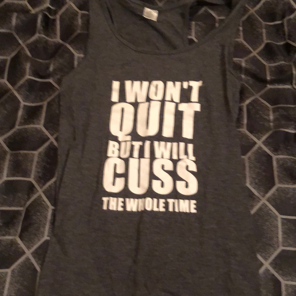 Women’s workout tops